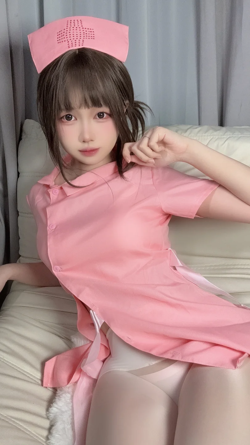 洛桑w伊梓_No_018_2025年07月会员_粉护士_28P_143MB_ tg@simisebaisi 【丝足阁】027.webp